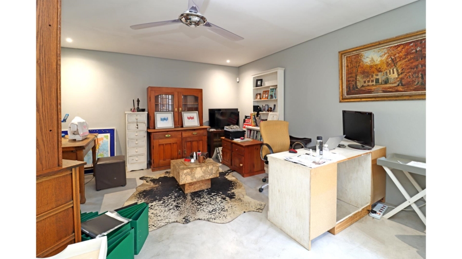 5 Bedroom Property for Sale in Glenferness Gauteng