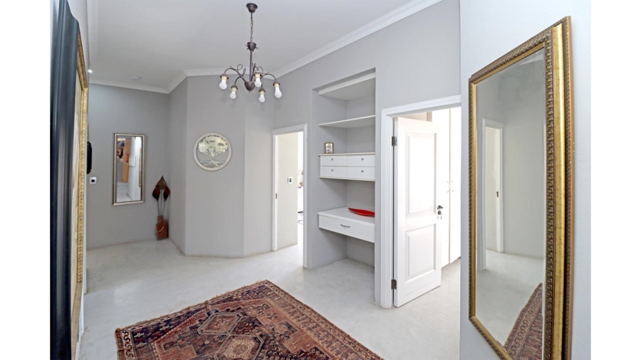 5 Bedroom Property for Sale in Glenferness Gauteng