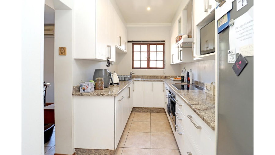 5 Bedroom Property for Sale in Glenferness Gauteng
