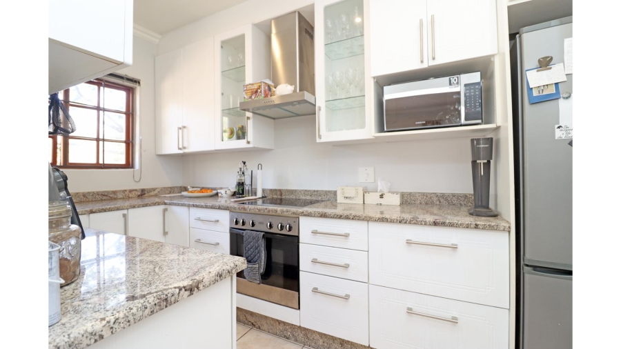 5 Bedroom Property for Sale in Glenferness Gauteng