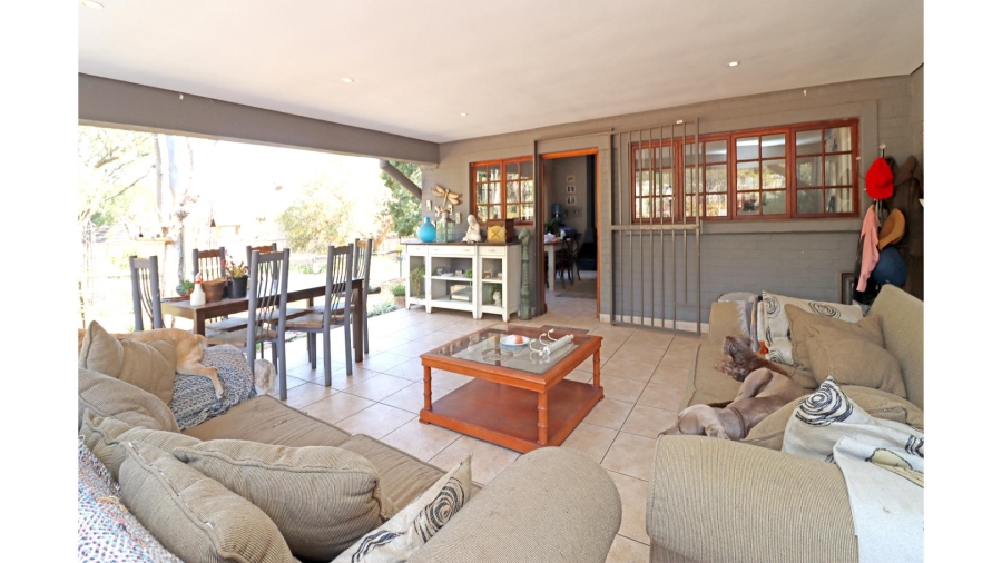 5 Bedroom Property for Sale in Glenferness Gauteng
