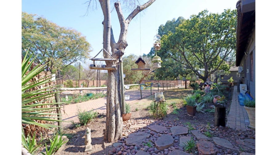 5 Bedroom Property for Sale in Glenferness Gauteng