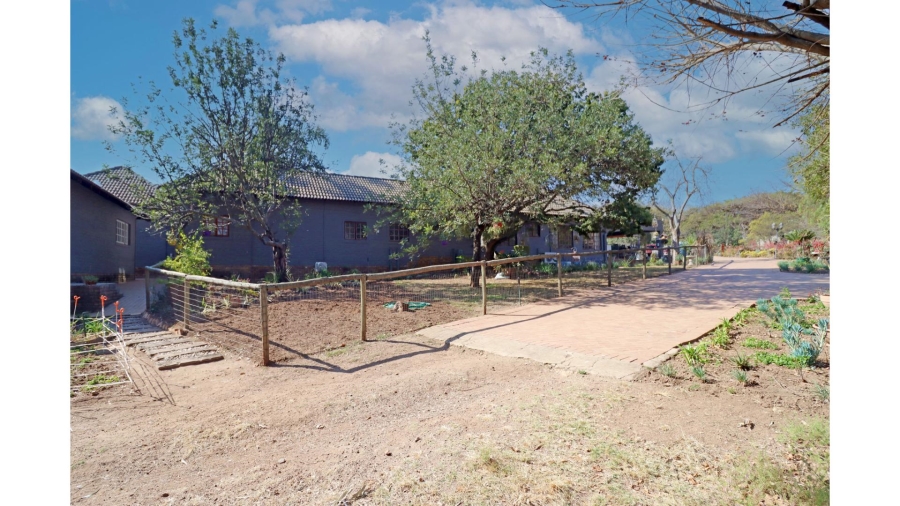 5 Bedroom Property for Sale in Glenferness Gauteng
