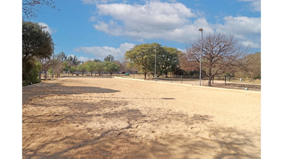 5 Bedroom Property for Sale in Glenferness Gauteng