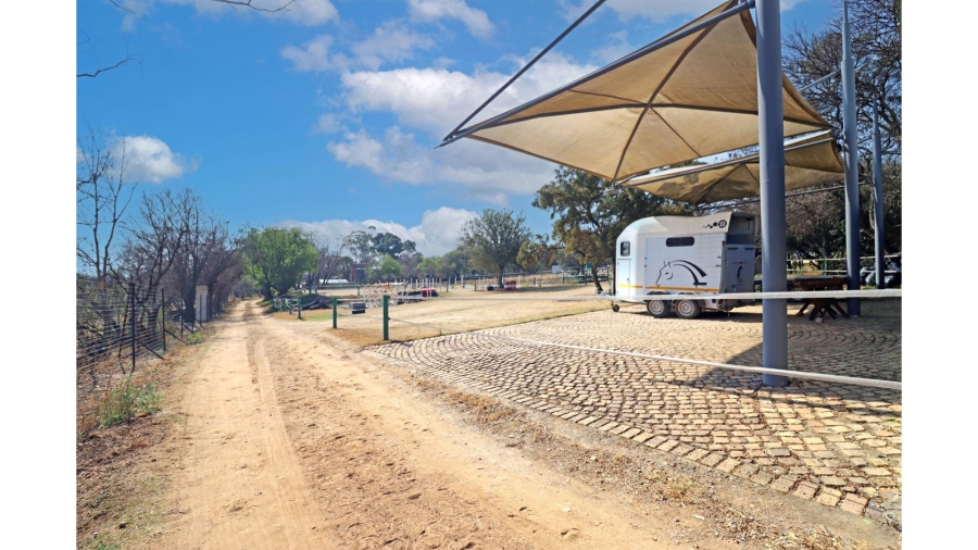 5 Bedroom Property for Sale in Glenferness Gauteng