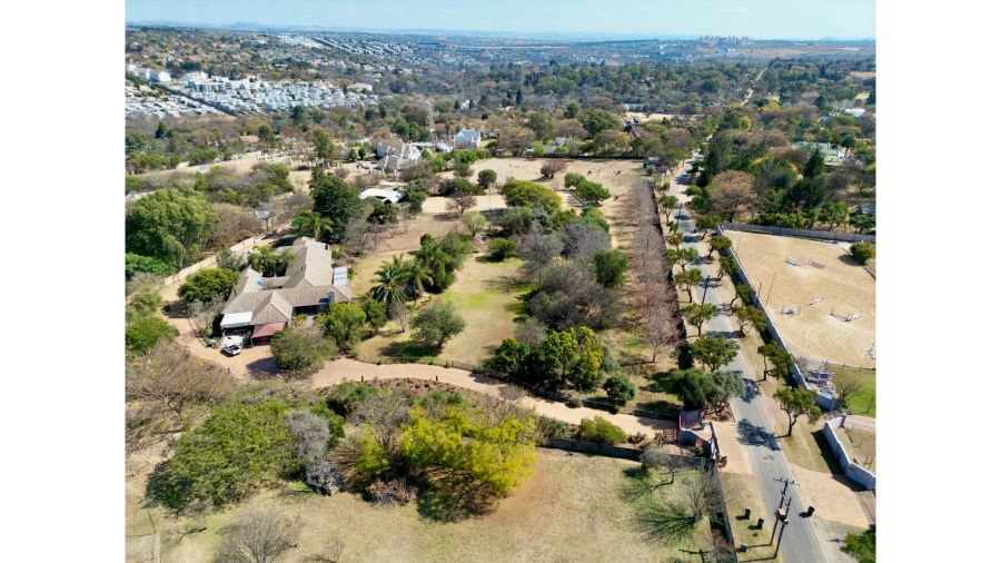 5 Bedroom Property for Sale in Glenferness Gauteng