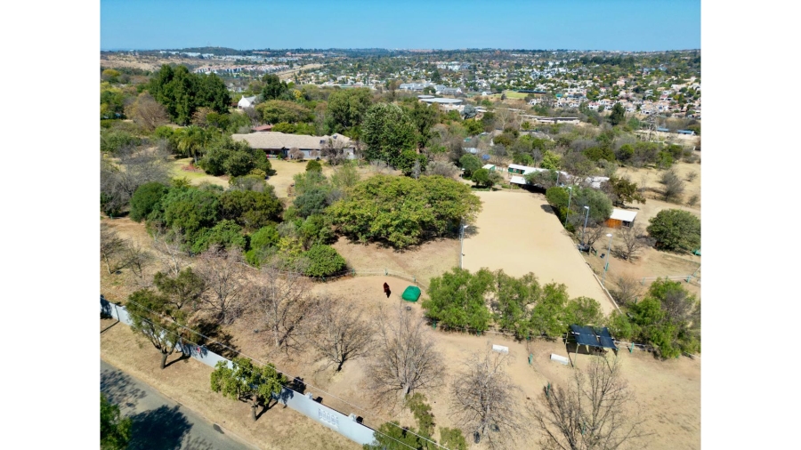 5 Bedroom Property for Sale in Glenferness Gauteng