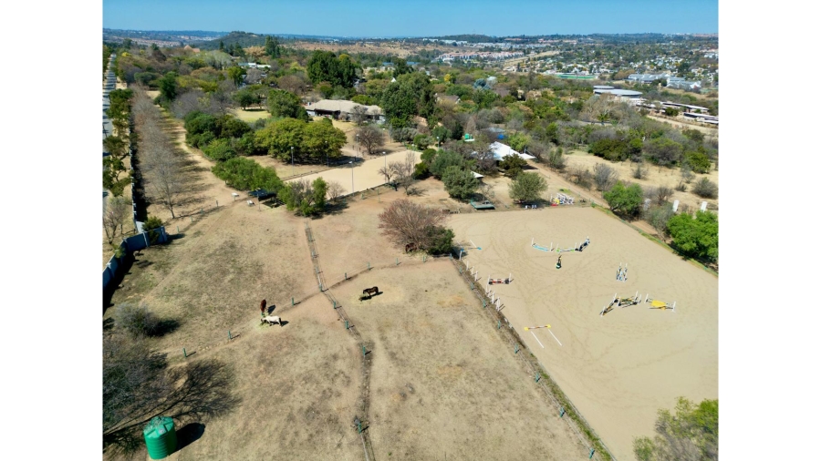 5 Bedroom Property for Sale in Glenferness Gauteng
