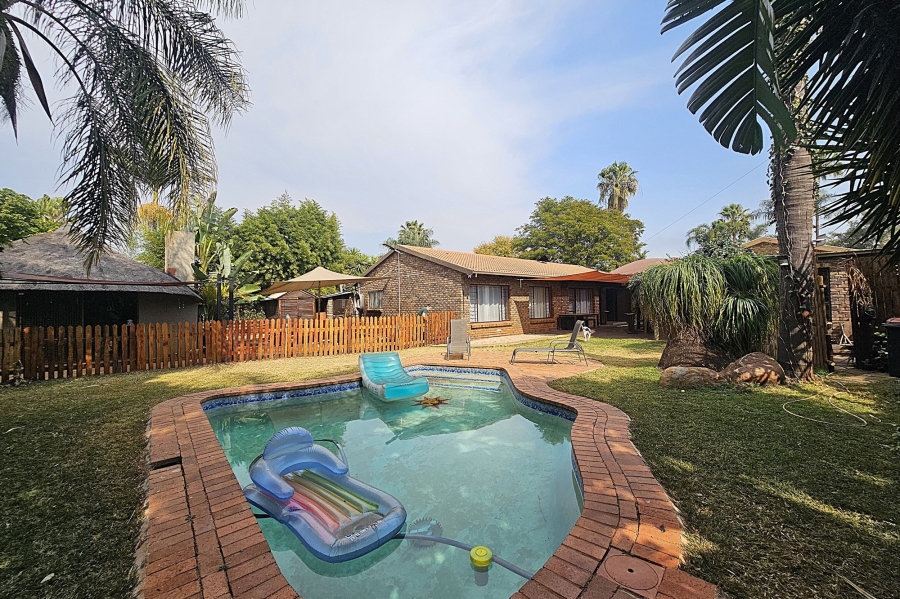 3 Bedroom Property for Sale in Doornpoort Gauteng