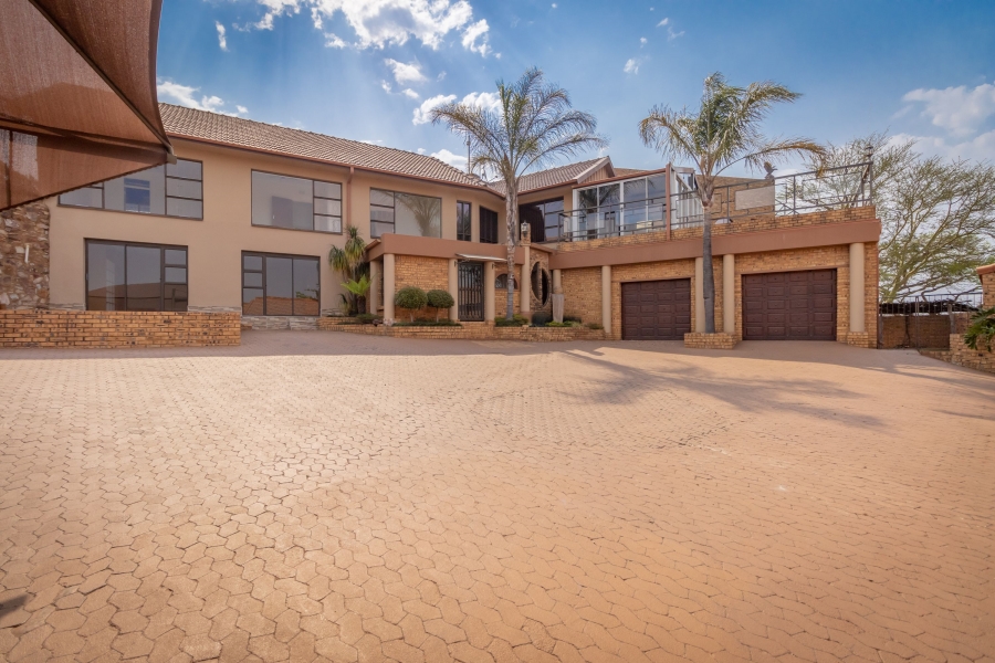 To Let 5 Bedroom Property for Rent in Chancliff Ridge Gauteng