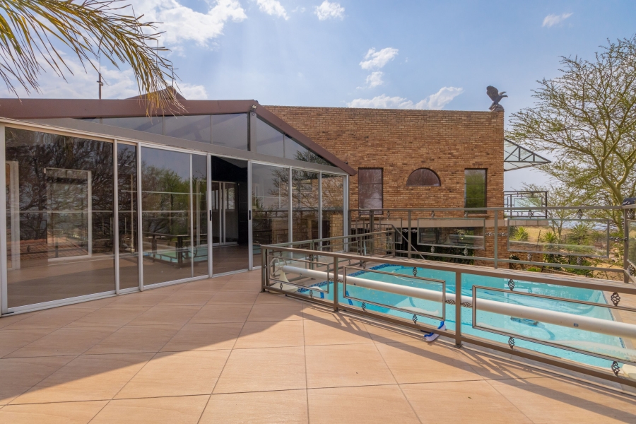 To Let 5 Bedroom Property for Rent in Chancliff Ridge Gauteng