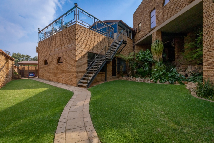 To Let 5 Bedroom Property for Rent in Chancliff Ridge Gauteng