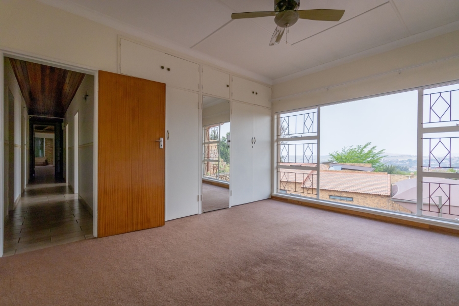 To Let 5 Bedroom Property for Rent in Chancliff Ridge Gauteng