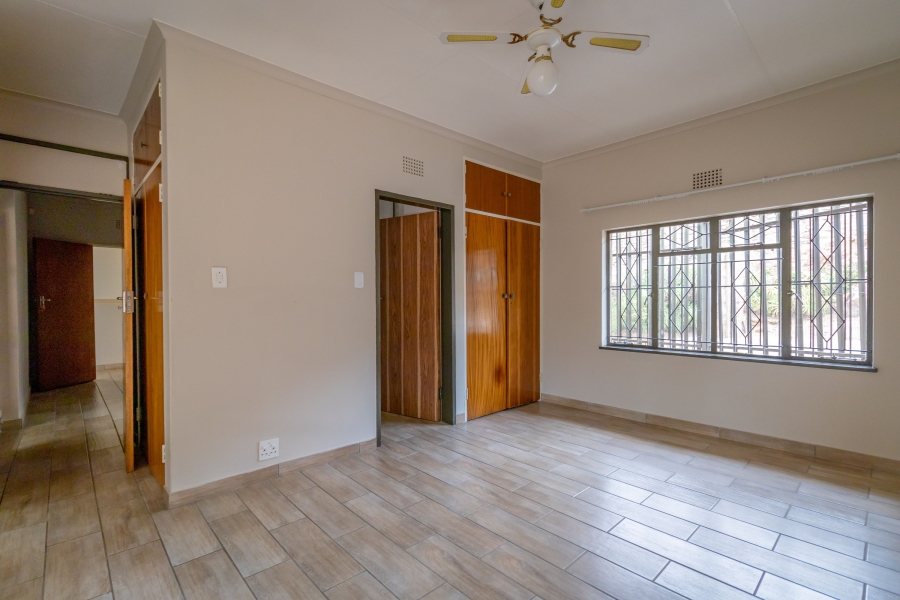 To Let 5 Bedroom Property for Rent in Chancliff Ridge Gauteng