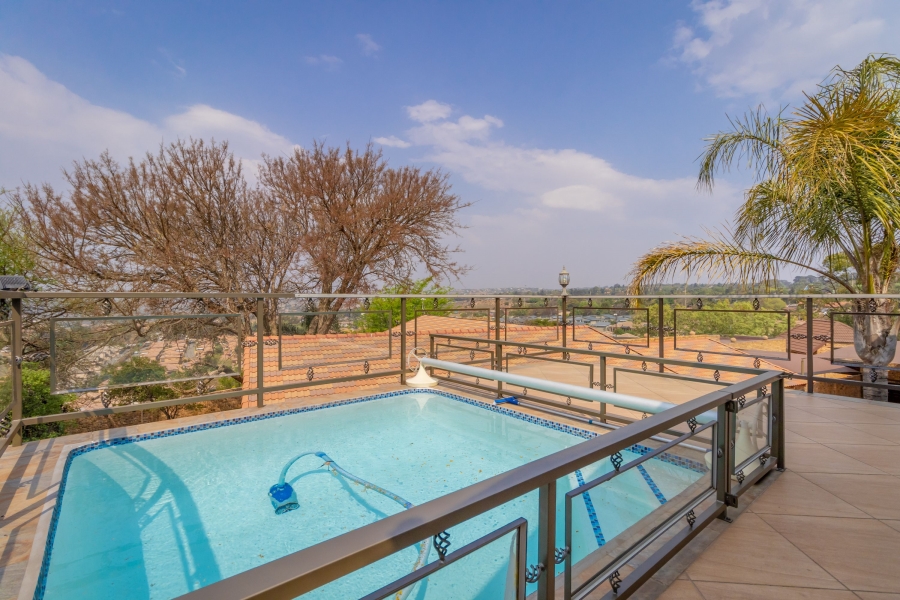 To Let 5 Bedroom Property for Rent in Chancliff Ridge Gauteng