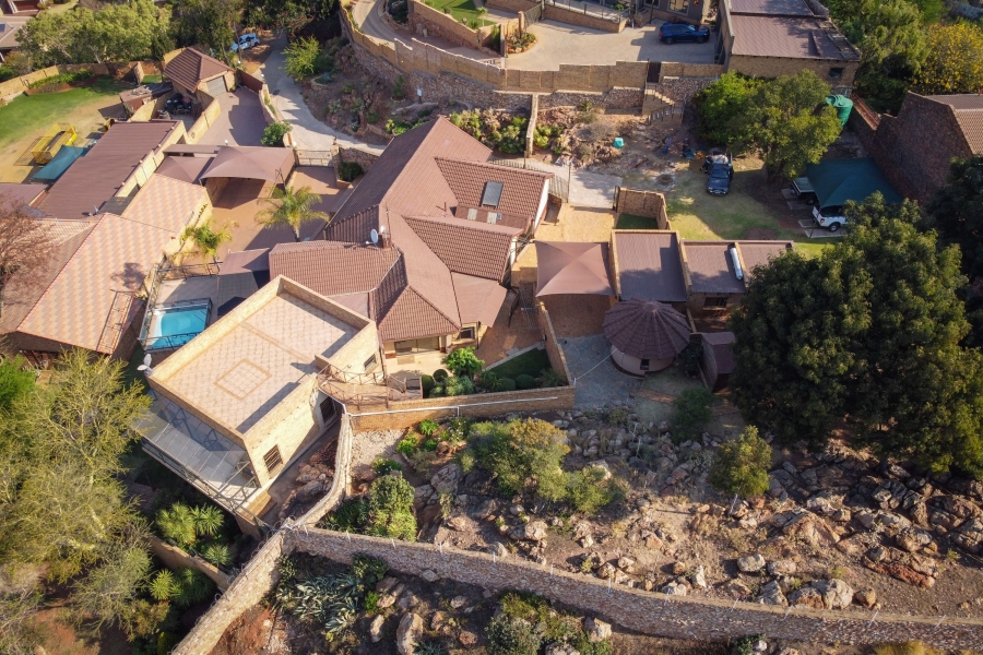 To Let 5 Bedroom Property for Rent in Chancliff Ridge Gauteng