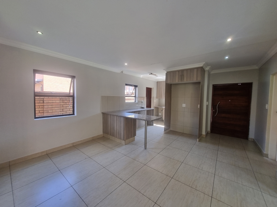 To Let 3 Bedroom Property for Rent in Equestria Gauteng