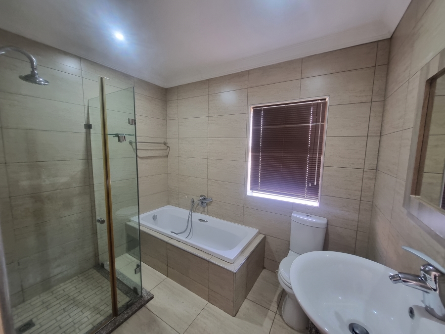 To Let 3 Bedroom Property for Rent in Equestria Gauteng