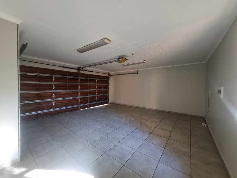 To Let 3 Bedroom Property for Rent in Equestria Gauteng