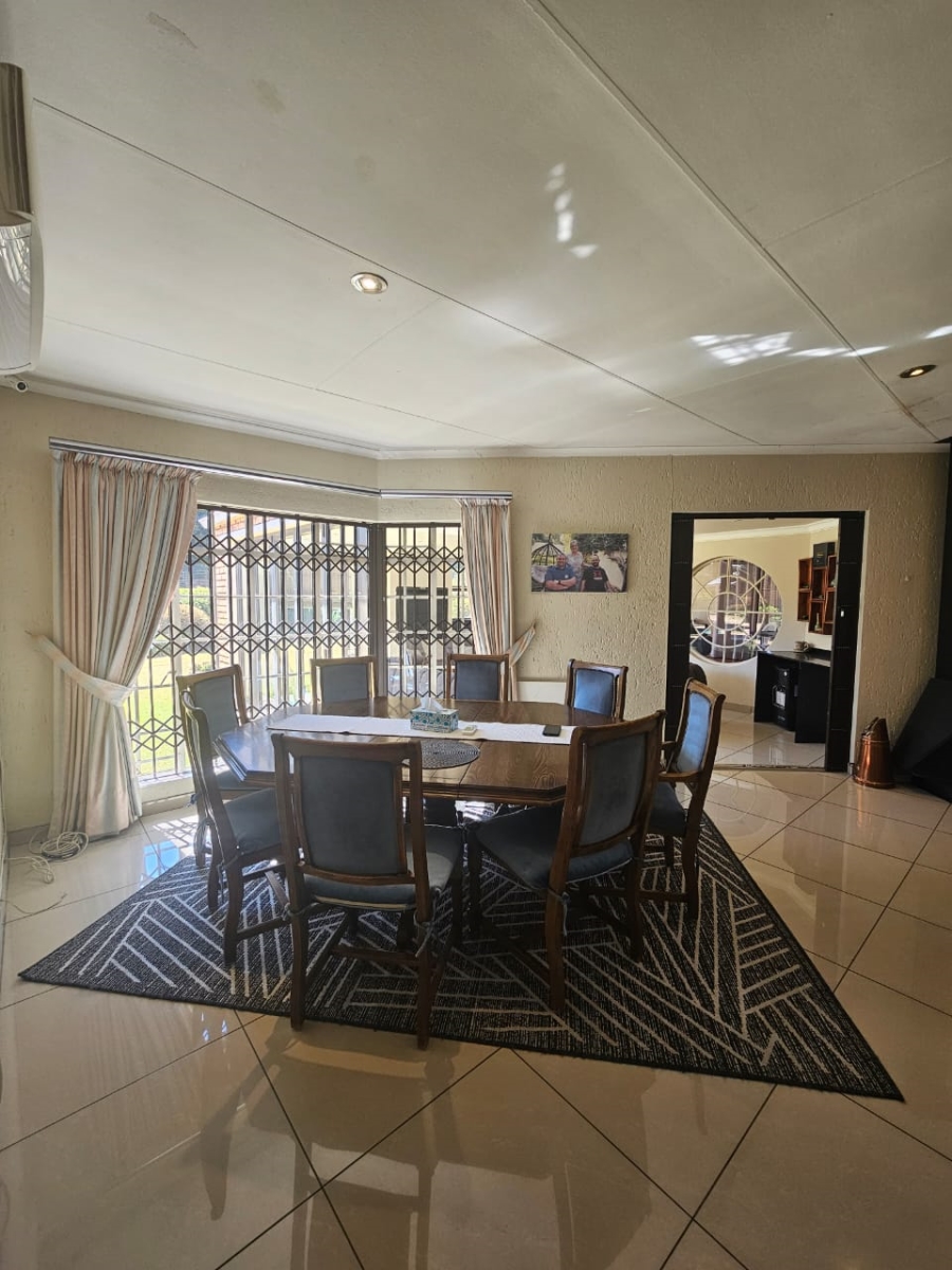 3 Bedroom Property for Sale in Sunward Park Gauteng