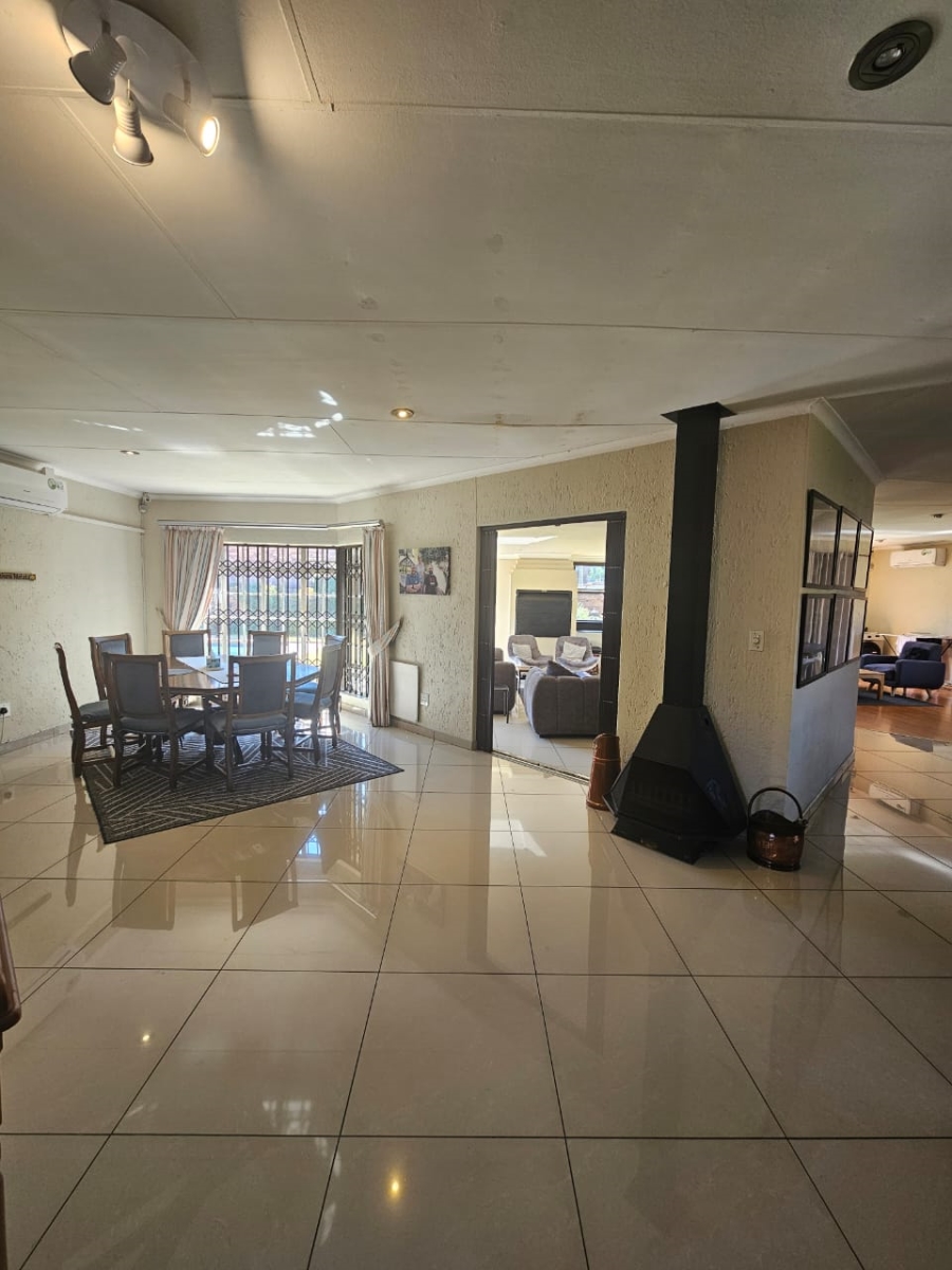 3 Bedroom Property for Sale in Sunward Park Gauteng