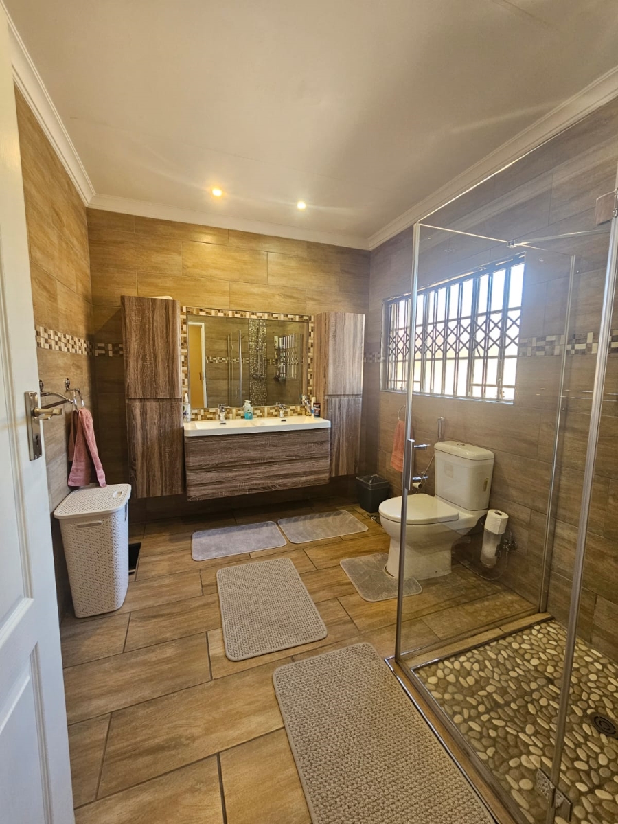 3 Bedroom Property for Sale in Sunward Park Gauteng