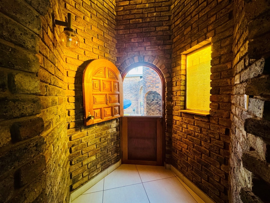 4 Bedroom Property for Sale in Montana Gauteng