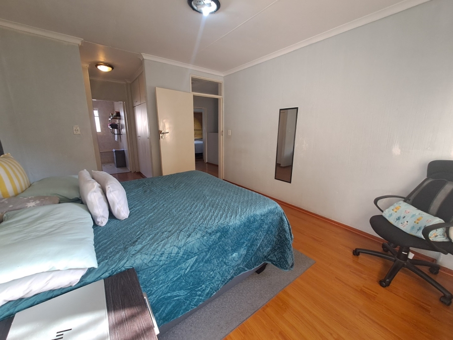 3 Bedroom Property for Sale in Rembrandt Park Gauteng