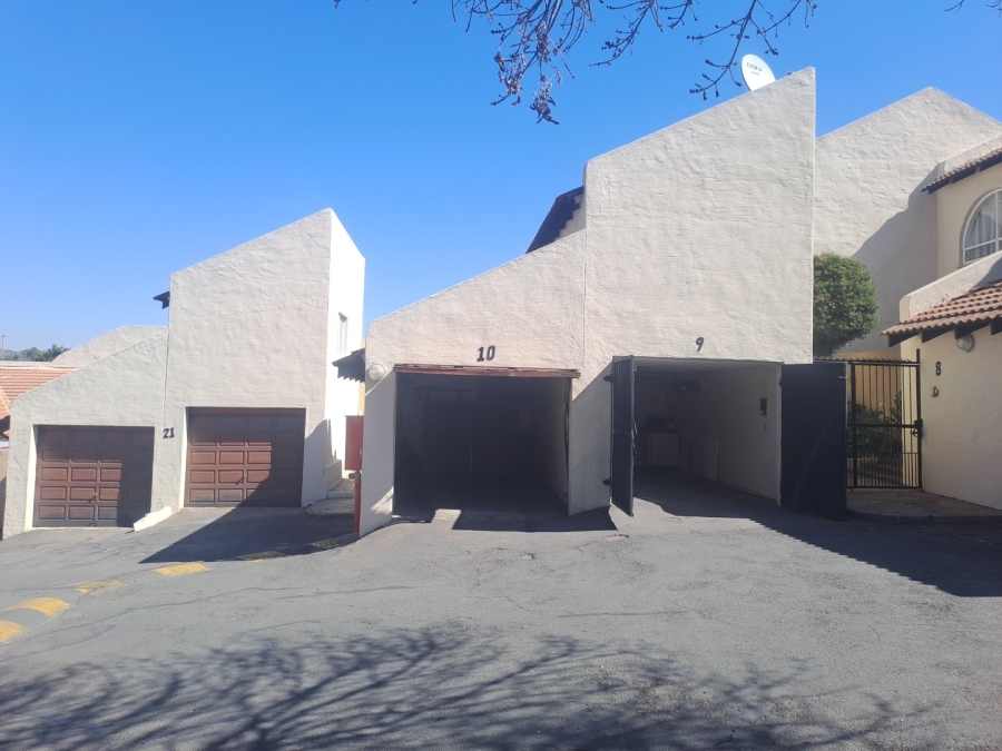 3 Bedroom Property for Sale in Rembrandt Park Gauteng