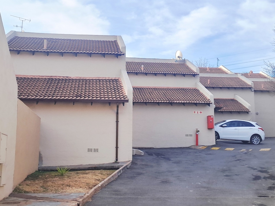 3 Bedroom Property for Sale in Rembrandt Park Gauteng