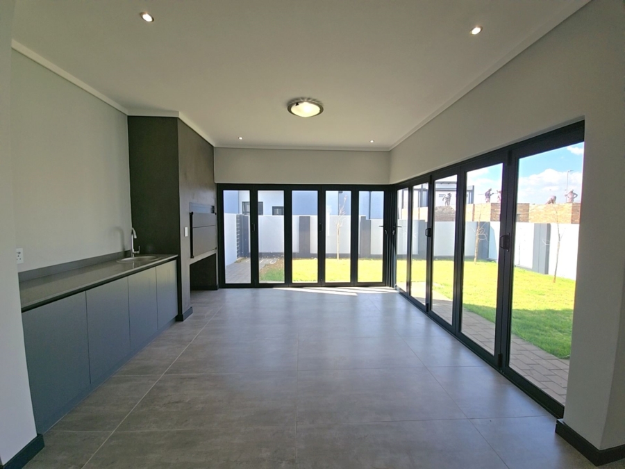 3 Bedroom Property for Sale in Fountainbrook Estate Gauteng