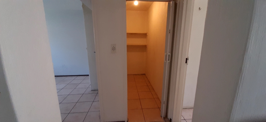 2 Bedroom Property for Sale in Boskruin Gauteng