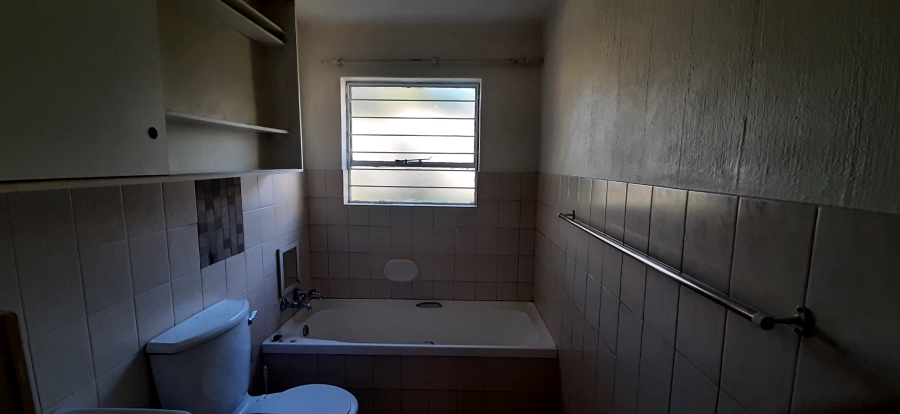 2 Bedroom Property for Sale in Boskruin Gauteng