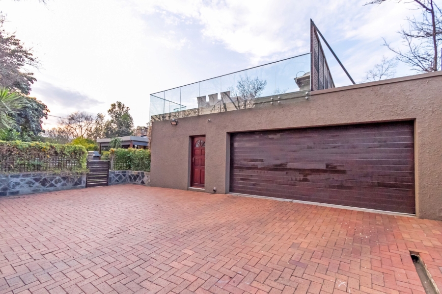 3 Bedroom Property for Sale in Parkmore Gauteng
