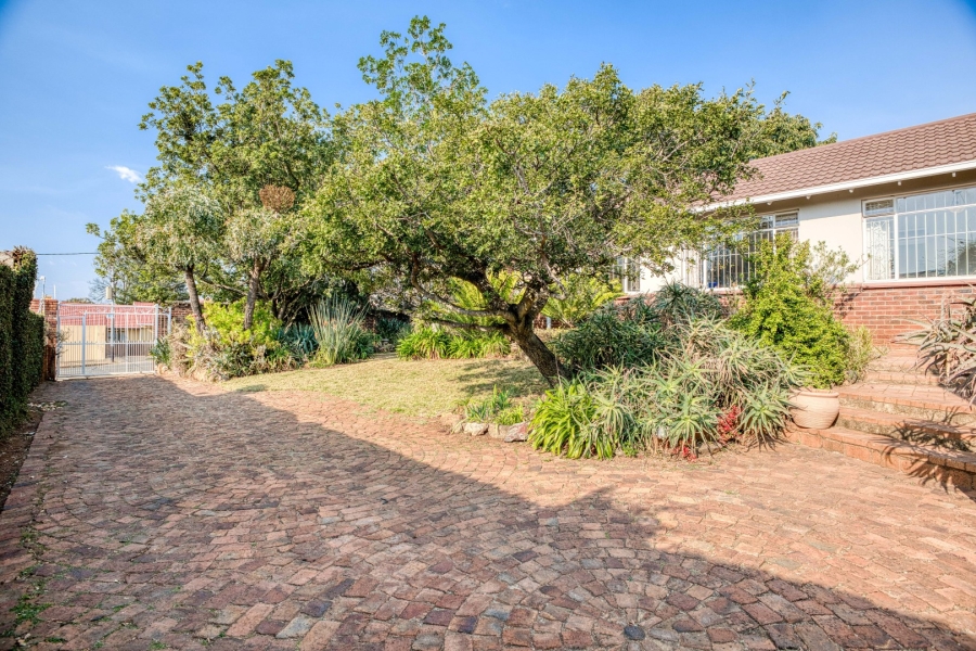 4 Bedroom Property for Sale in Franklin Roosevelt Park Gauteng