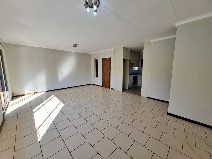 To Let 2 Bedroom Property for Rent in Pierre Van Ryneveld Gauteng