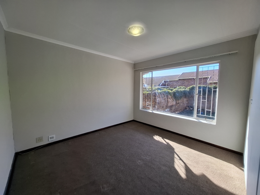 To Let 2 Bedroom Property for Rent in Pierre Van Ryneveld Gauteng