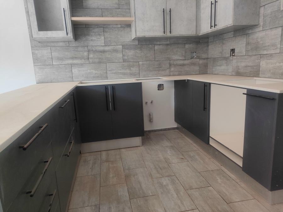 3 Bedroom Property for Sale in Silverton Gauteng