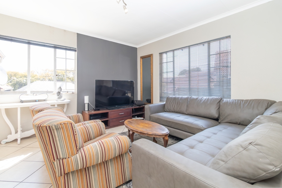 1 Bedroom Property for Sale in Paulshof Gauteng
