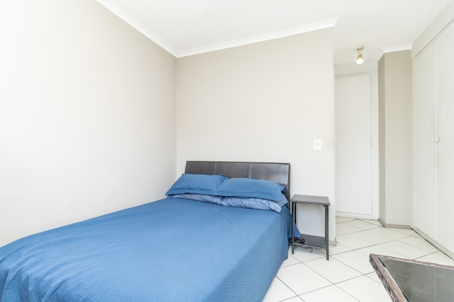 1 Bedroom Property for Sale in Paulshof Gauteng