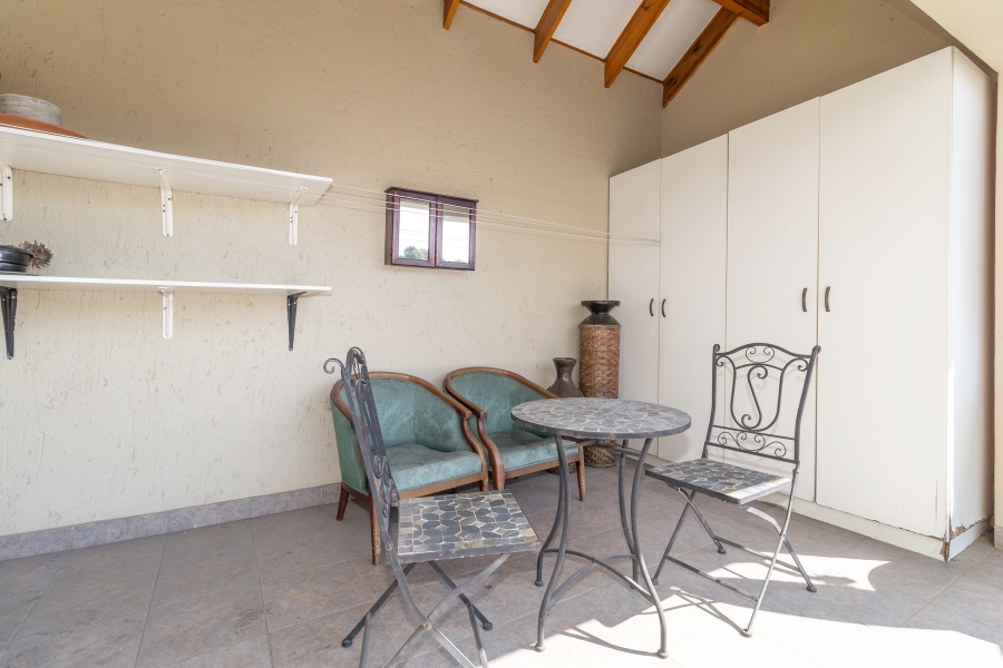 1 Bedroom Property for Sale in Paulshof Gauteng