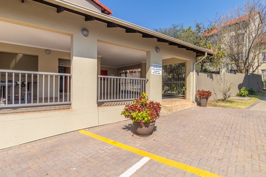 1 Bedroom Property for Sale in Paulshof Gauteng