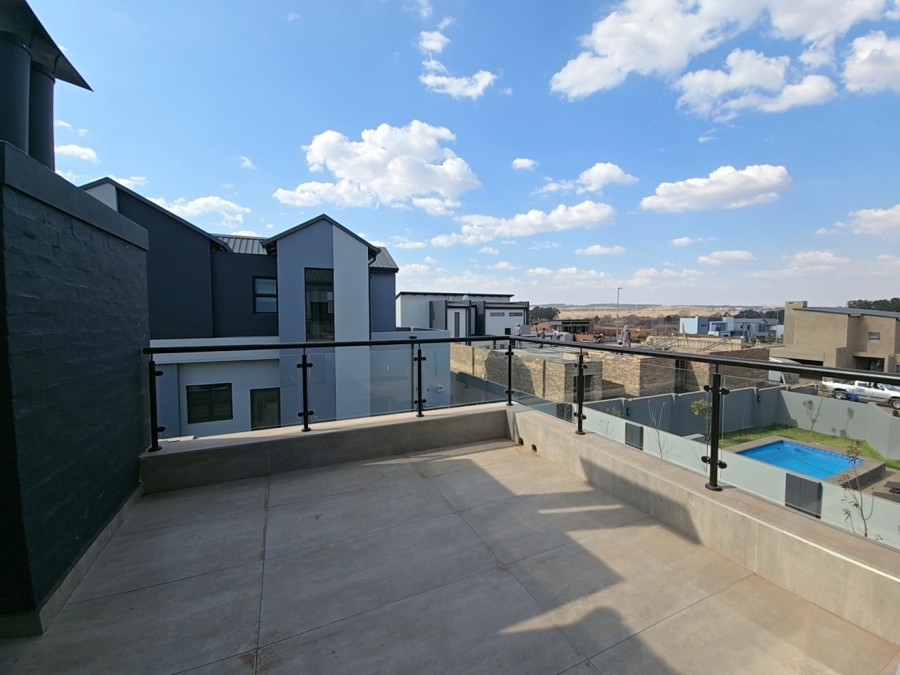 4 Bedroom Property for Sale in Fountainbrook Estate Gauteng