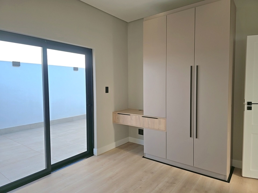 4 Bedroom Property for Sale in Fountainbrook Estate Gauteng