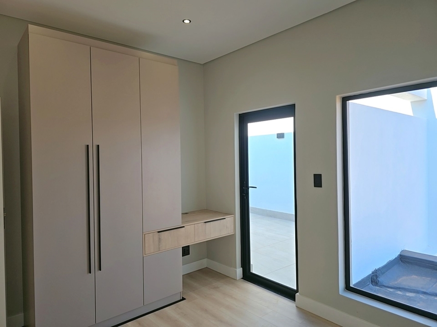 4 Bedroom Property for Sale in Fountainbrook Estate Gauteng