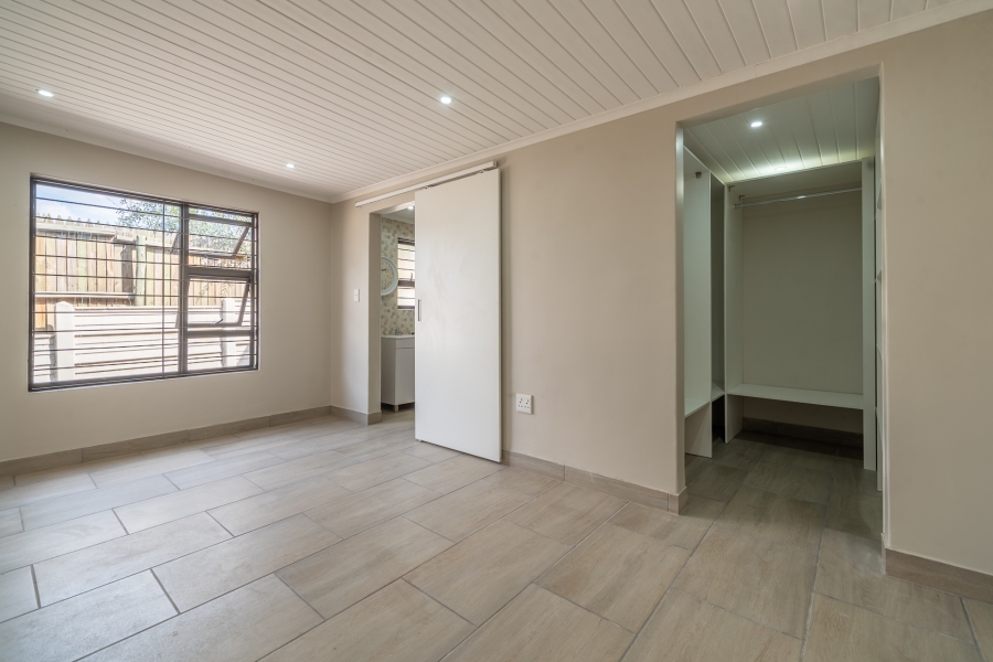 To Let 1 Bedroom Property for Rent in Sharonlea Gauteng