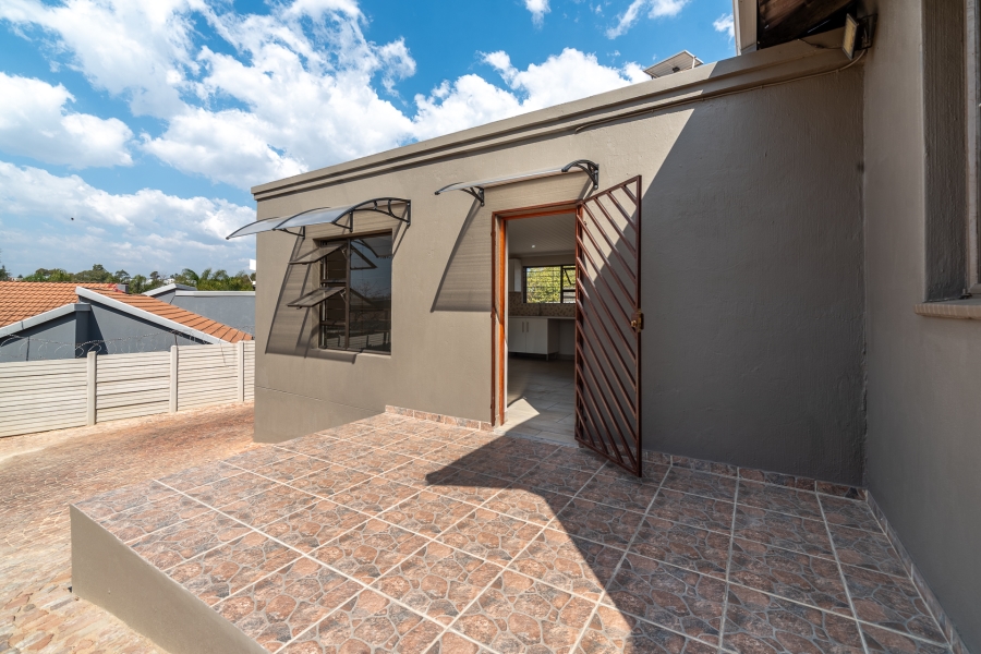 To Let 1 Bedroom Property for Rent in Sharonlea Gauteng
