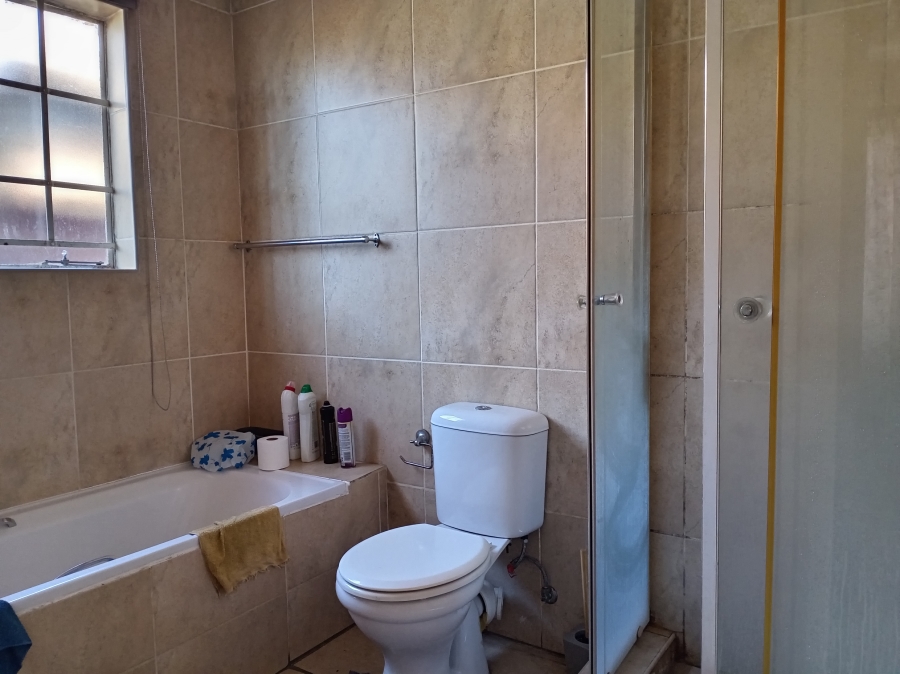 To Let 3 Bedroom Property for Rent in Andeon AH Gauteng