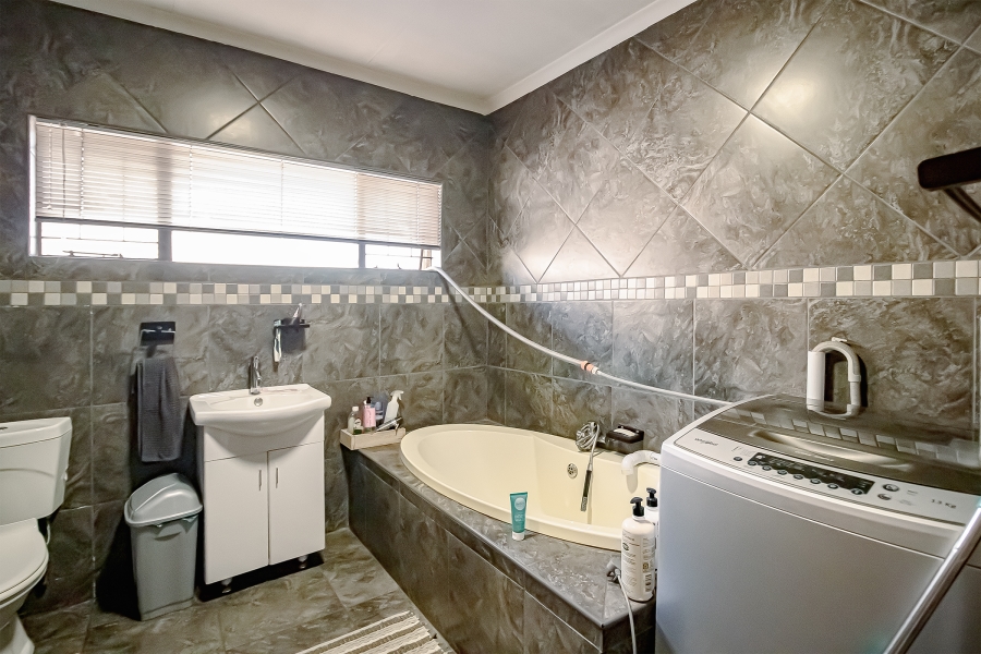 3 Bedroom Property for Sale in Daspoort Gauteng
