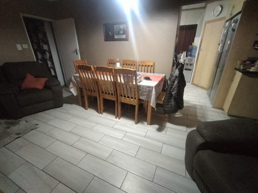 4 Bedroom Property for Sale in Pretoria North Gauteng